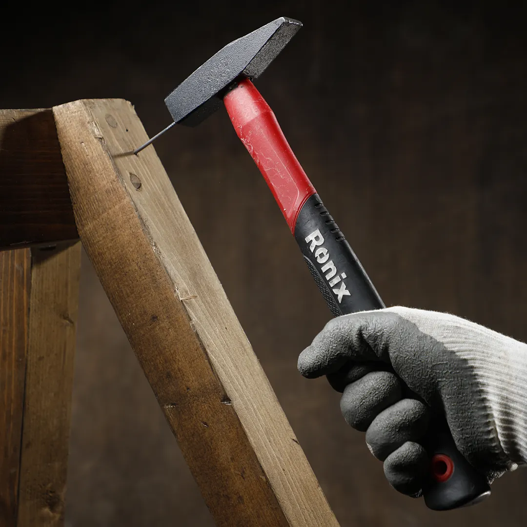 چکش رونیکس RH-4712 با وزن 300 گرم